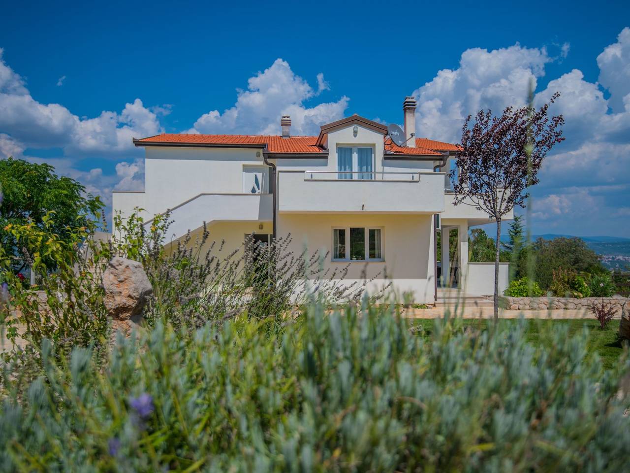 Freistehende Villa Iva Grubine mit Privatpool in Imotski, Makarska Riviera