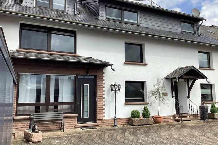 Ferienwohnung für 4 Personen, mit Garten