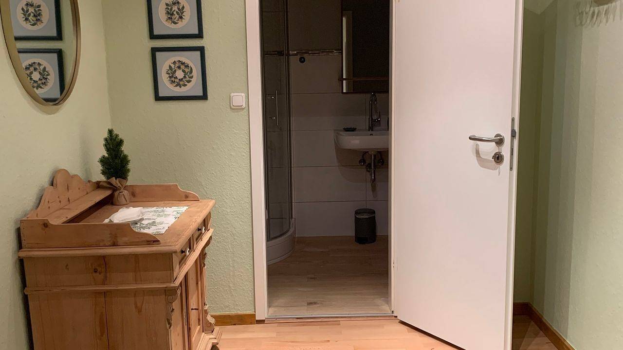 Ganze Ferienwohnung, Ferienwohnung für 2 Personen (53 m²) in Höxter in Höxter, Kreis Höxter