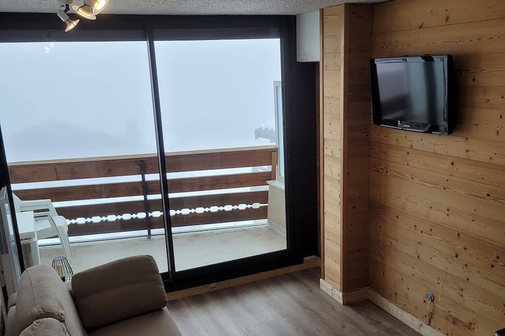 Appartement entier, Centre Station avec parking, terrasse au sud, sans vis à vis in Huez, Parc national des Écrins