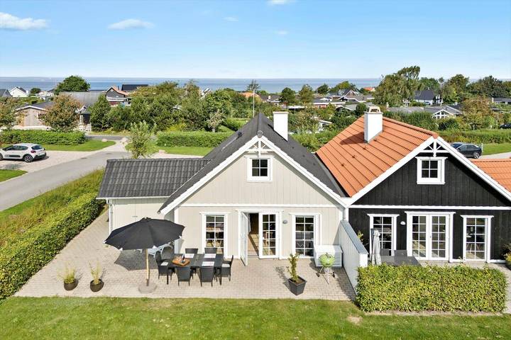 Ferienhaus für 6 Personen, mit Balkon und Sauna sowie Whirlpool