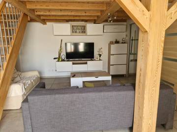 Gîte pour 4 personnes, avec jardin et piscine à Morières-lès-Avignon