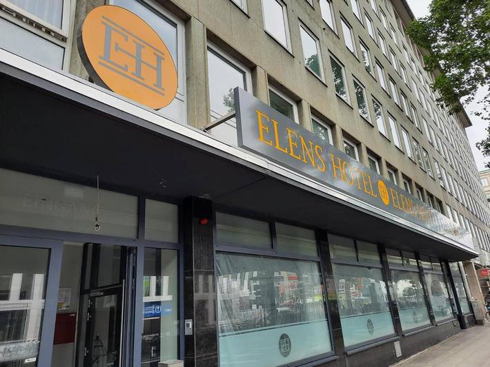 Hotel für 2 Personen, mit Sauna und Ausblick, mit Haustier in Bremer Freimarkt - 2