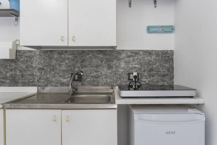 Ganze Wohnung, Apartment 'Syrios Suites No 2' mit Meerblick, WLAN und Klimaanlage in Mirties, Kalymnos