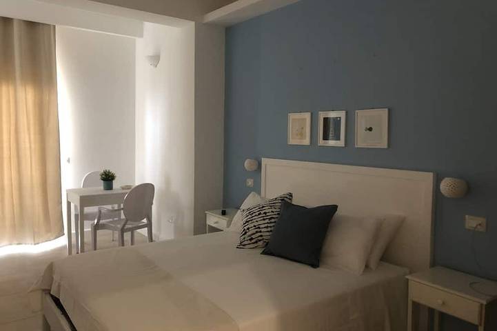 Ganze Wohnung, Casa Peonia einen Steinwurf vom Zentrum von Tropea entfernt in Tropea, Vibo Valentia Provinz