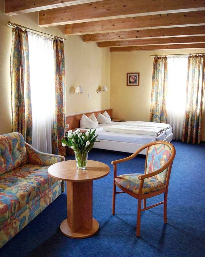 Hotel für 3 Personen, mit Terrasse