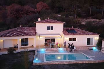 Chambre d’hôte pour 2 personnes, avec piscine et jardin à Draguignan