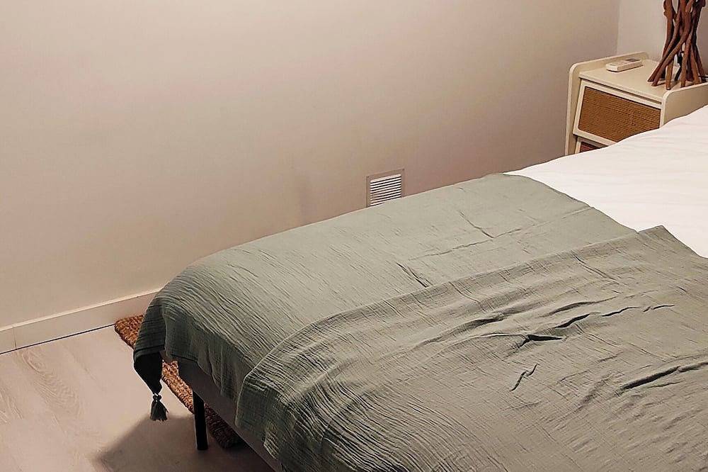 Sesimbra - Holiday home with sea view, 2 steps from the beach in Praia da Califórnia, Sesimbra