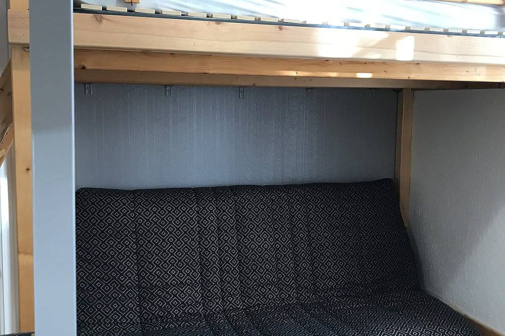 Entire apartment, L'Idéal en Charteuse in Saint-Pierre-de-Chartreuse, Isère