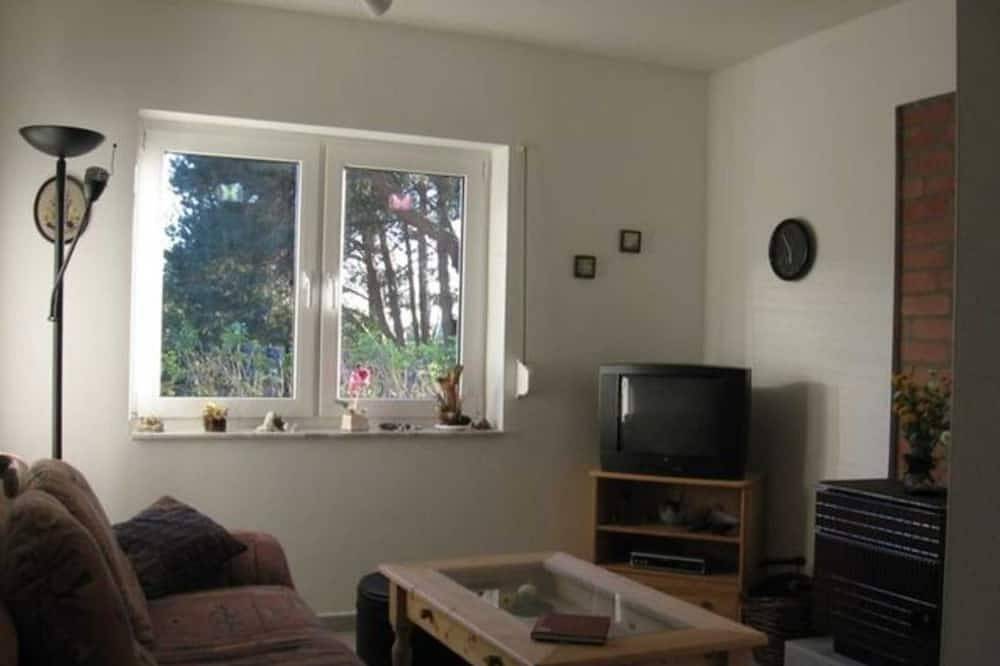 Ganze Wohnung, Ferienhaus Boddenkieker in Fuhlendorf, Vorpommern-Rügen