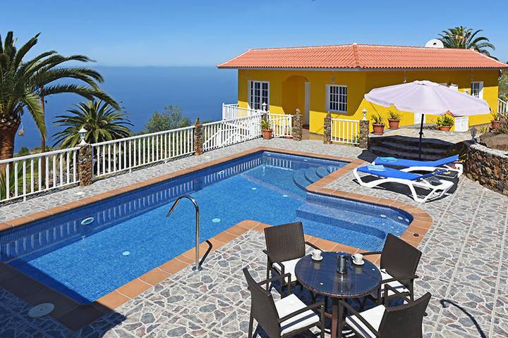 Casa de vacaciones para 5 personas, con jardín además de terraza y vistas al lago en La Palma - 3