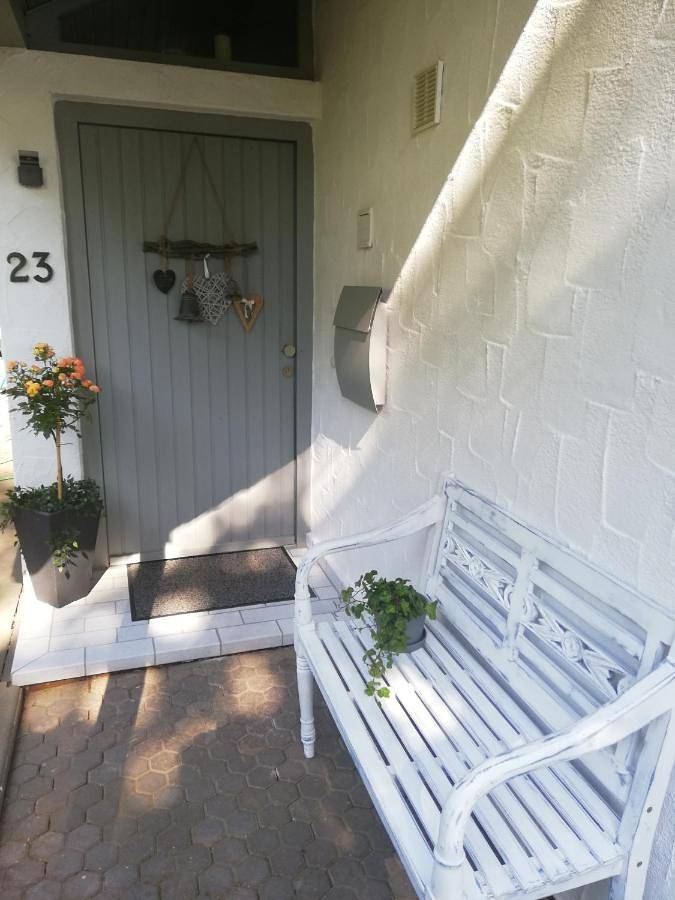 Ferienhaus für 4 Personen, mit Ausblick und Garten sowie Seeblick in Rheinland-Pfalz - 4