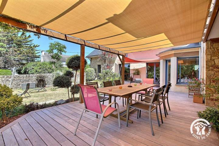 Casa de huéspedes para 8 personas, con jardín - 1