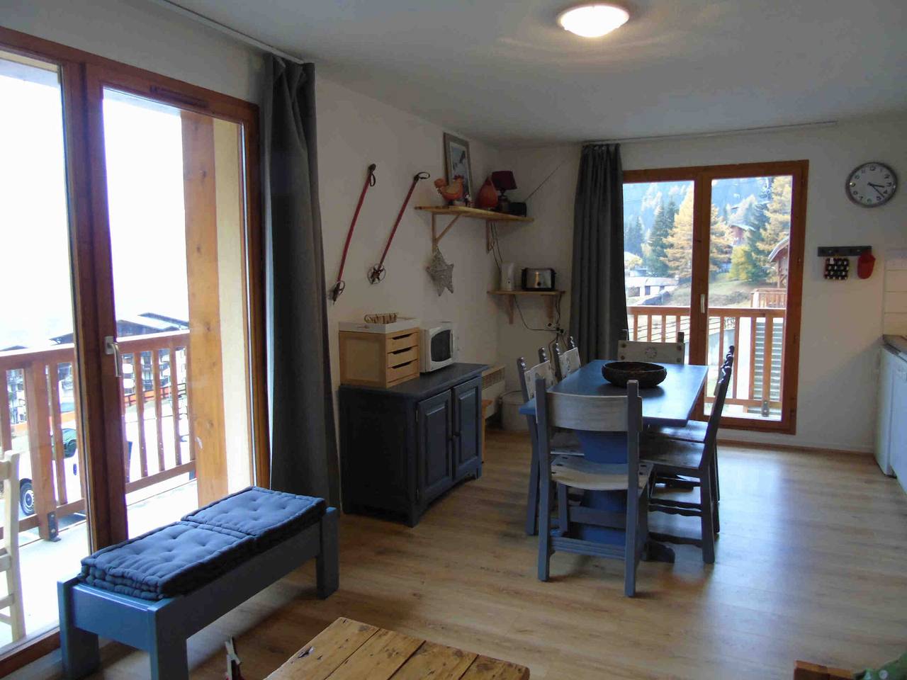 Entire apartment, 2-room apartment, 6 people, near slopes, pets Ok in Valfréjus, Modane
