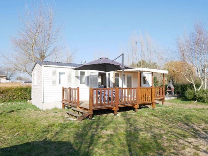 Gîte pour 6 personnes, avec jardin dans Plage Kerouriec