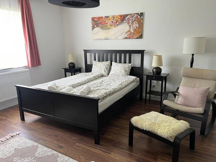 Ferienwohnung für 6 Personen, mit Terrasse und Garten sowie Ausblick in St. Peter (Ungarn)