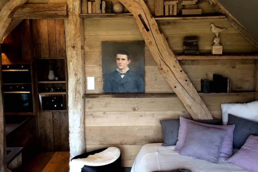 Un refuge romantique avec spa nordique pour se ressoursser au coeur du Calvados in Saint-Roch-de-l'Orbiquet, Région de Lisieux