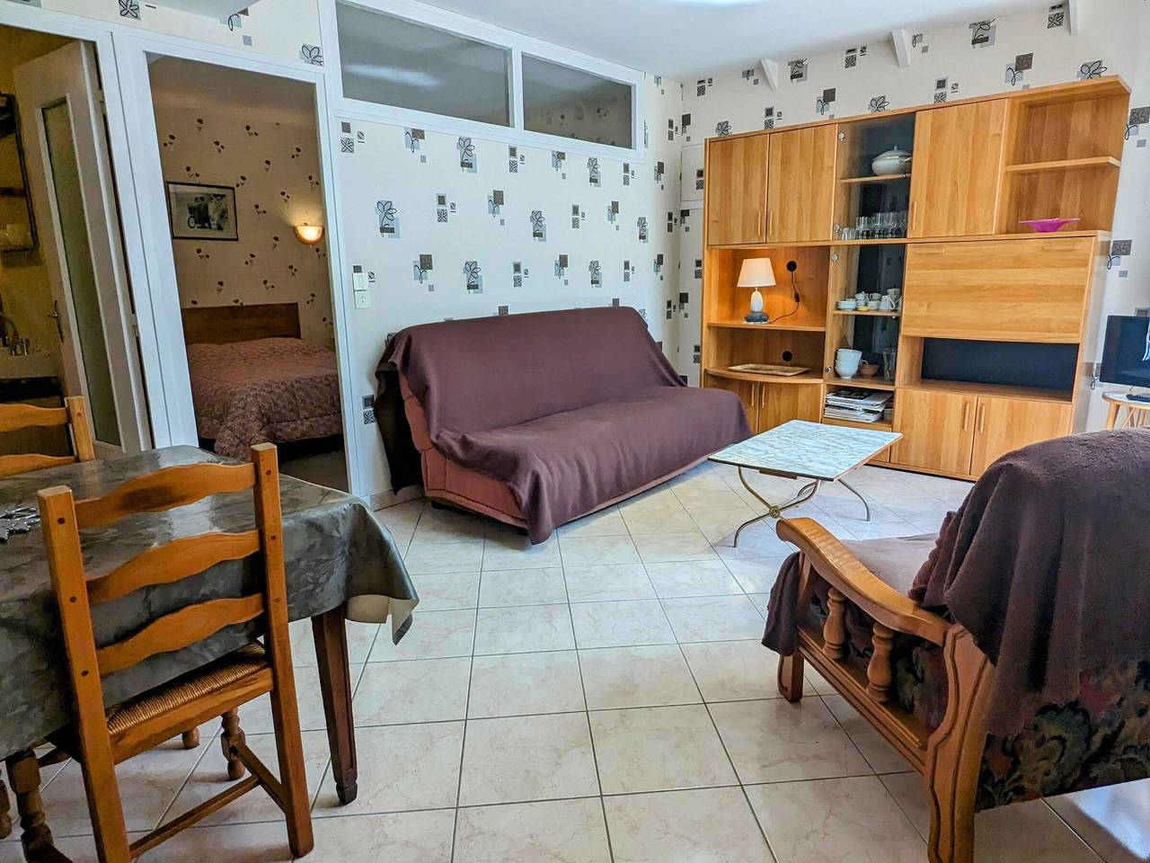 Gîte Meursault: Confort, Wifi, Terrasse Privée in Meursault, Région de Beaune