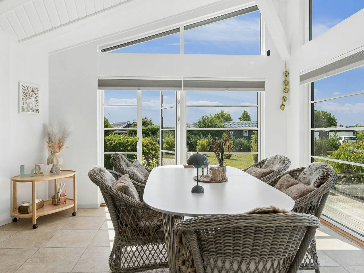 Haus mit Blick auf die Fähre am Isefjord in Holbæk, Tuse Næs
