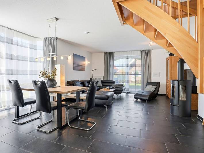 Ferienhaus für 6 Personen, mit Terrasse und Garten, kinderfreundlich in Greetsiel - 4
