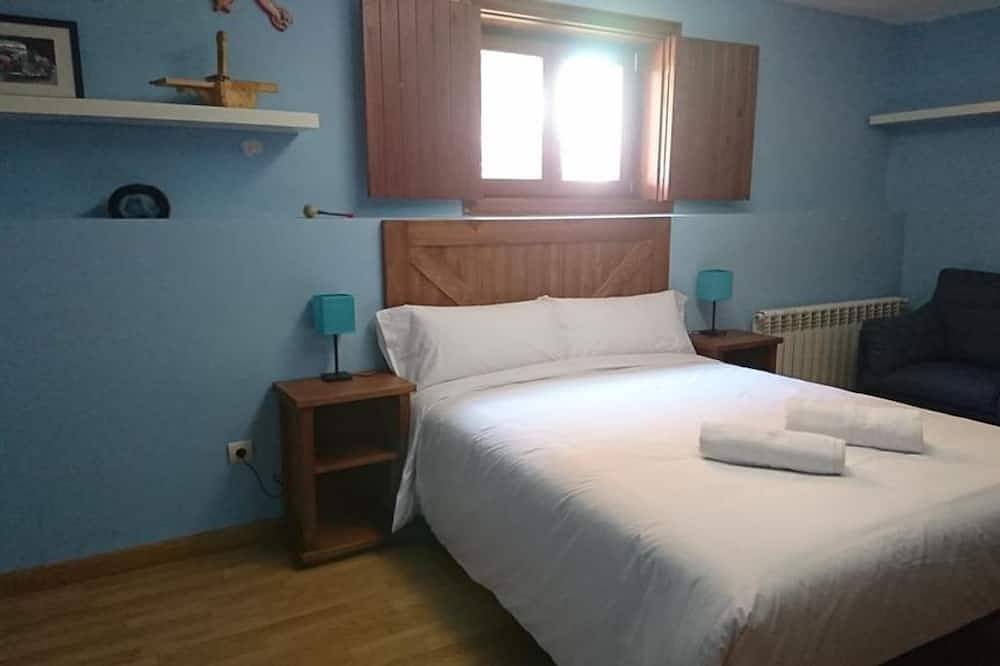 Margasol - Vivienda Uso Turístico in Pedrezuela, Provincia de Madrid