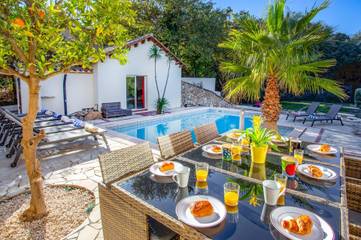 Maison De Vacances pour 10 Personnes dans Laroque-des-Albères, Région de Céret, Photo 4