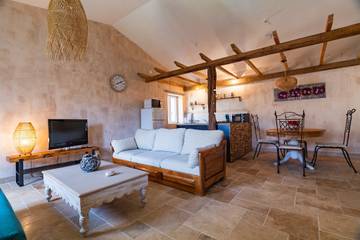 Location De Vacances pour 4 Personnes dans La Roche-sur-Grane, Région de Die, Photo 2