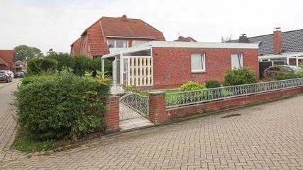 Ferienhaus für 4 Personen, mit Terrasse und Garten in Norddeich