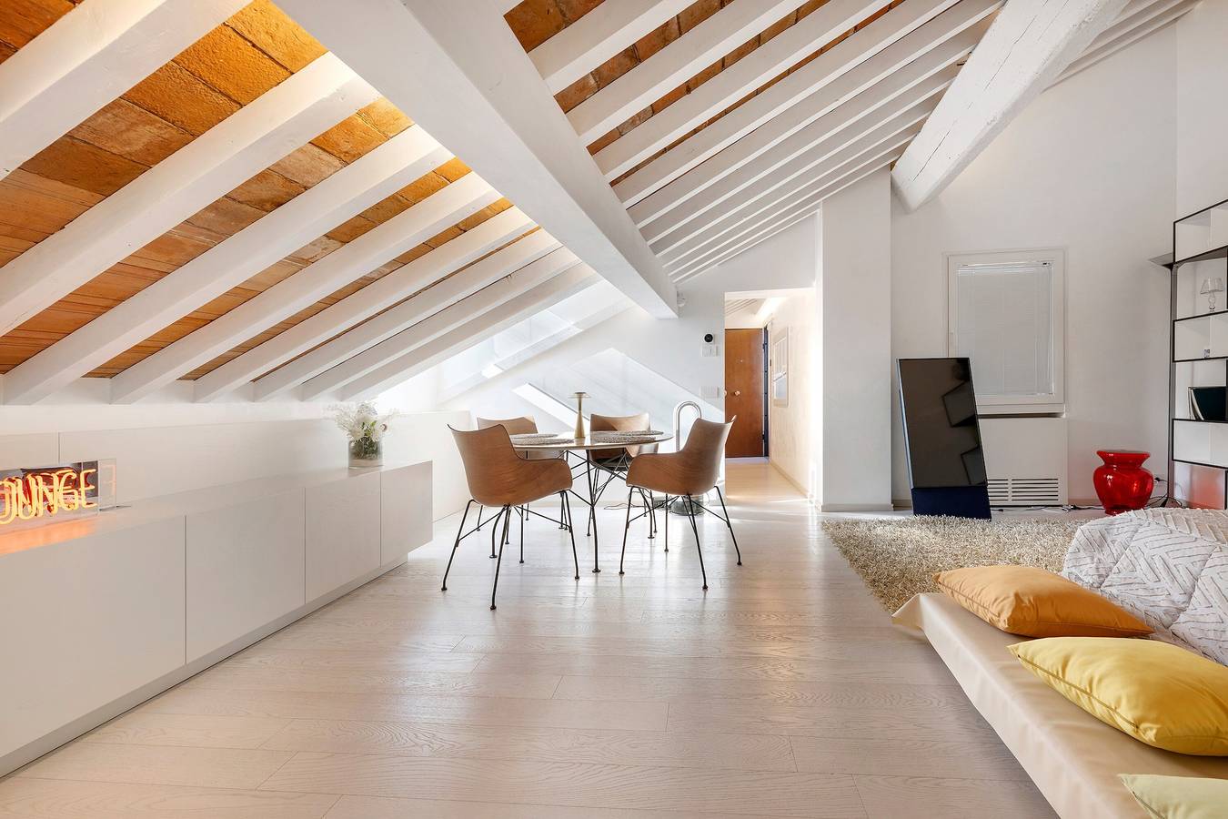 Appartement 'Luxe Rooftop Verona' met Wi-Fi en airconditioning, foto 9