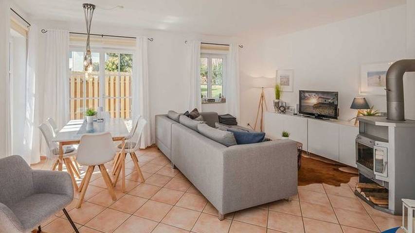 Ferienhaus für 6 Personen, mit Sauna und Garten sowie Terrasse - 1