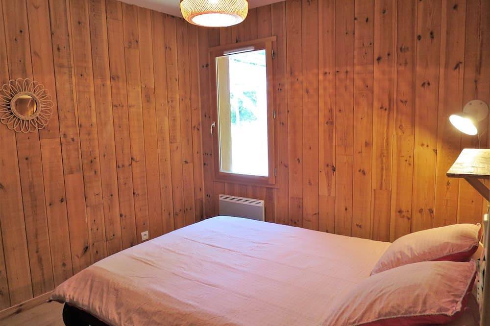 Ti Kaz Doudou by Interhome in Le Porge, Regionaler Naturpark Médoc