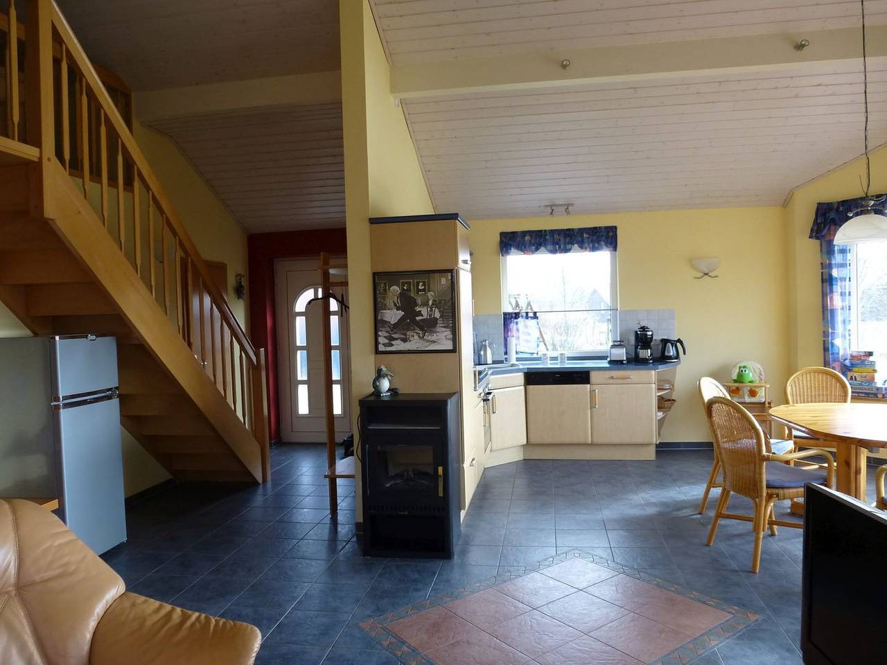 Schönes Ferienhaus auf einer Wohnfläche von 90 m² im Ferienpark Seeland in Otterndorf, Cuxland