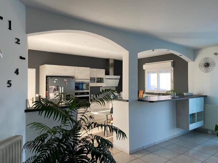 Gîte pour 2 personnes, avec jardin ainsi que vue et piscine à Le Pizou - 4