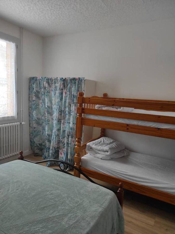 Gîte pour 4 personnes, avec jardin à Orcival (Puy-de-Dôme) - 3