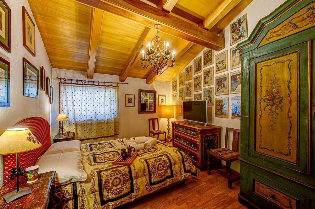 Casa Doretta - Mountain view, fireplace, and comfort in Larzey, Courmayeur