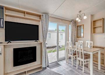 Caravan for 8 People in Great Yarmouth, Norfolk, Photo 3