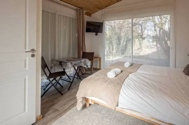 Appartement entier, Les Suites des jardins 2 in Chaumont, Haute-Marne