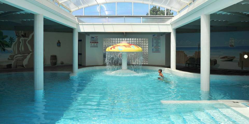 Camping für 4 Personen, mit Whirlpool und Kinderpool in der Pays de la Loire - 2