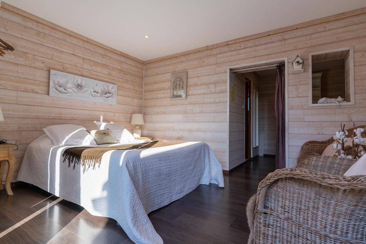 Double Room in Tilques, Région de Saint-Omer
