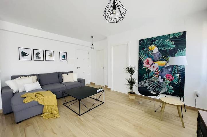 Apartment for 4 people, with garden and pool in Mar Azul Torrevieja