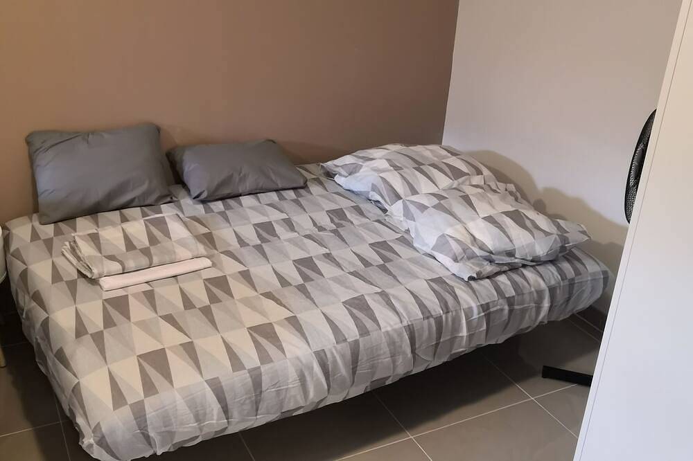 Apartamento entero, Pueblo acogedor ......... in Valle del Oise