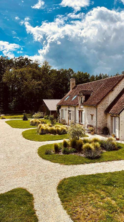Gîte pour 2 personnes, avec sauna ainsi que vue et jardin à Fontaines-en-Sologne