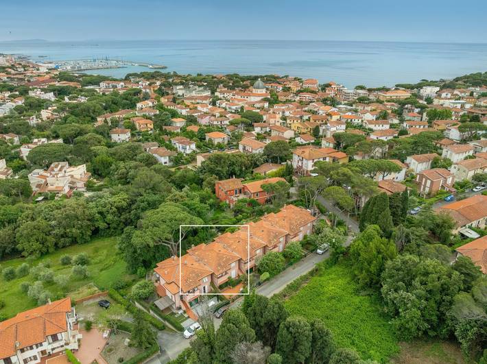 Casa vacanze 'Villetta A Castiglioncello' con terrazza privata, Wi-Fi e aria condizionata in Castiglioncello, Rosignano Marittimo