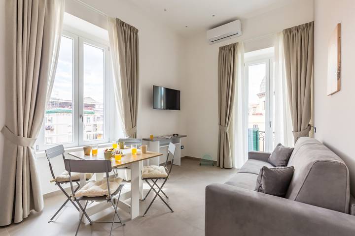 Vakantieappartement voor 4 personen, met balkon in Napels