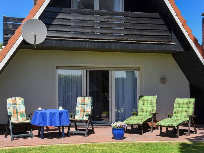 Ferienhaus für 5 Personen, mit Balkon und Terrasse sowie Garten in Neuharlingersiel - 3
