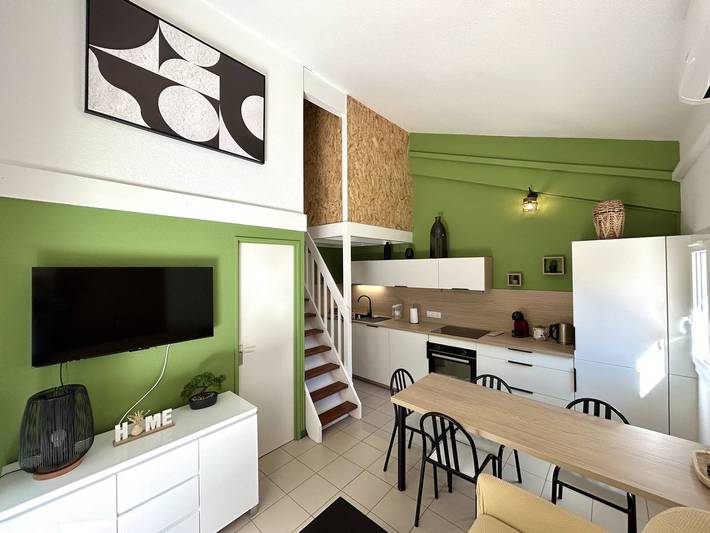 Maison de vacances pour 4 personnes, avec terrasse et piscine - 1