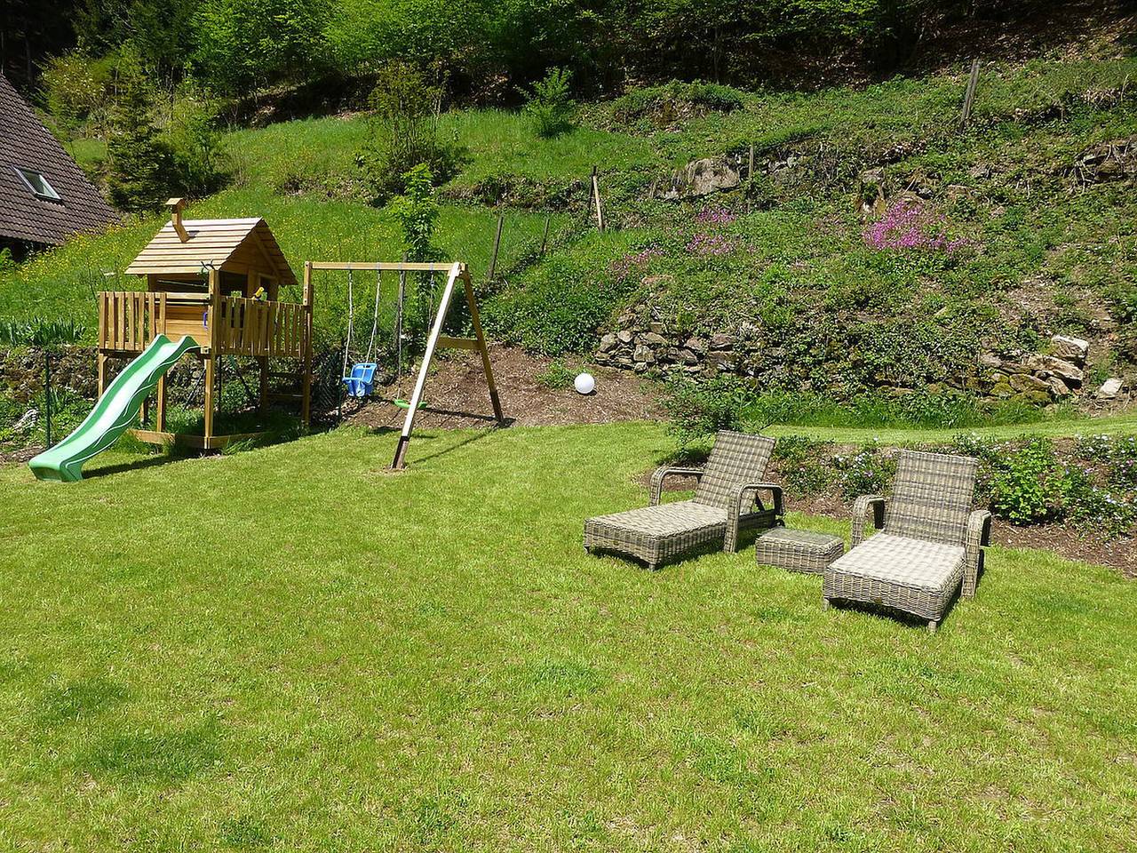 Ferienhaus 'Froschkönig' mit gemeinsamer Terrasse, gemeinsamem Garten und Wlan in Oberharmersbach, Mittlerer Schwarzwald
