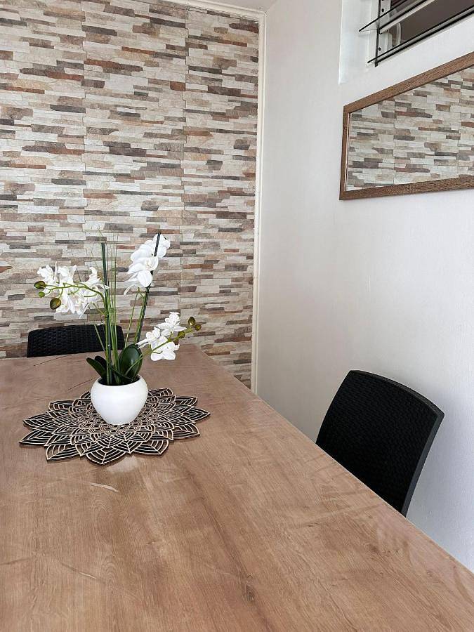 Gîte pour 6 personnes, avec terrasse dans Plage du Rocroy - 2