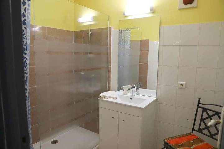 Chambre d’hôte pour 2 personnes, avec jardin, animaux acceptés à Portiragnes - 4