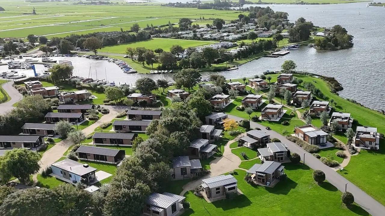 Ferienhaus für 4 Personen mit Garten in Warmond, Groene Hart